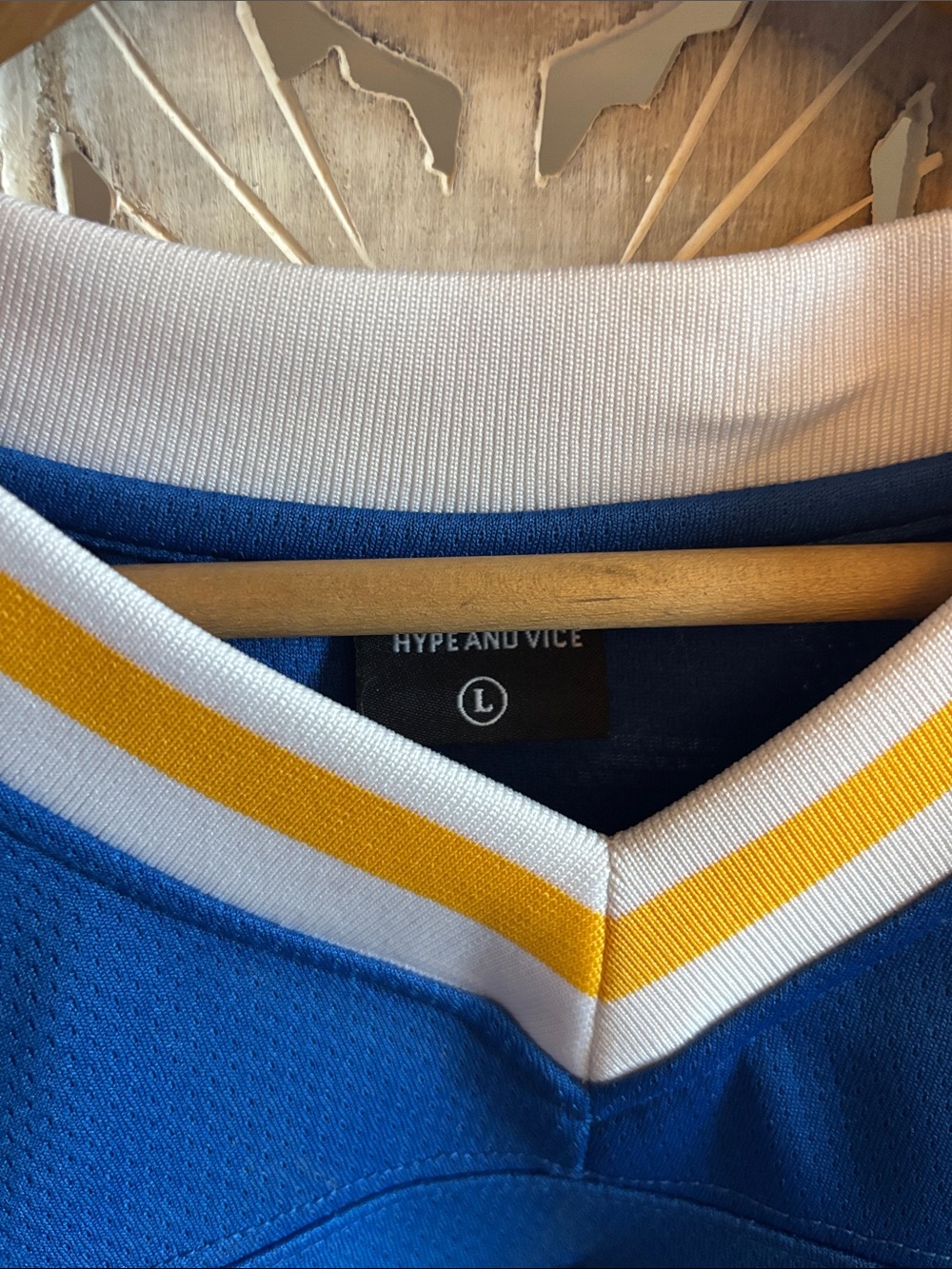 Hype And Vice UCSB Football Jersey Embroidered Size L EUC - Picture 5 of 7